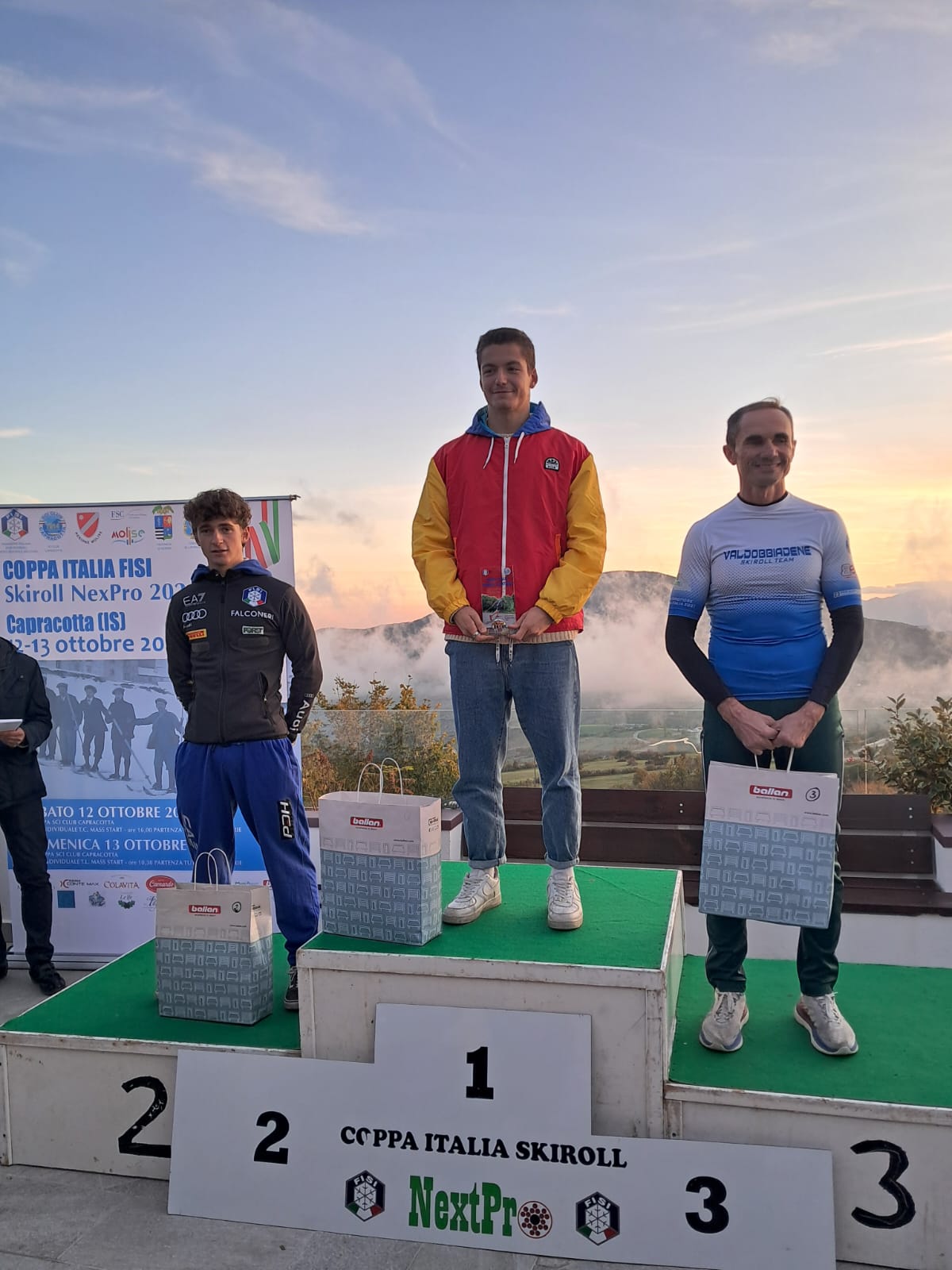 ANTONIO TAZZIOLI SUL PODIO A CAPRACOTTA